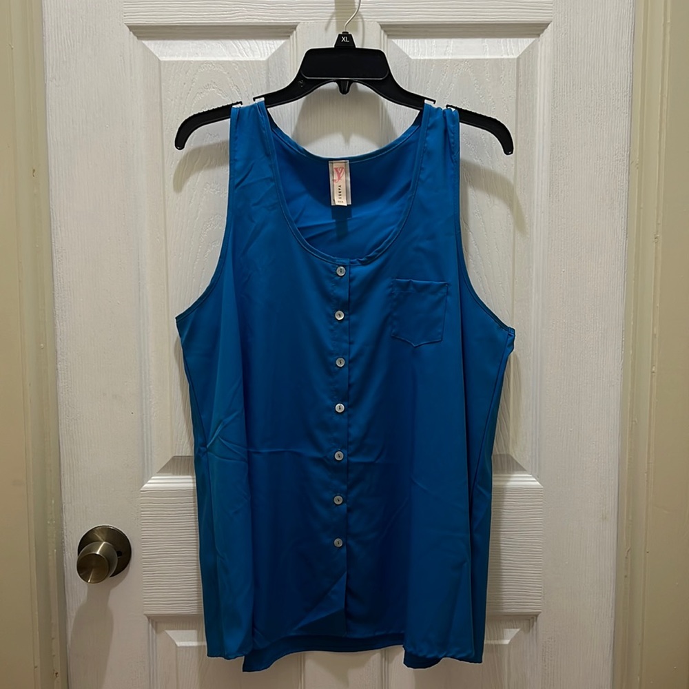 Blue Women’s Short Sleeve Button Up